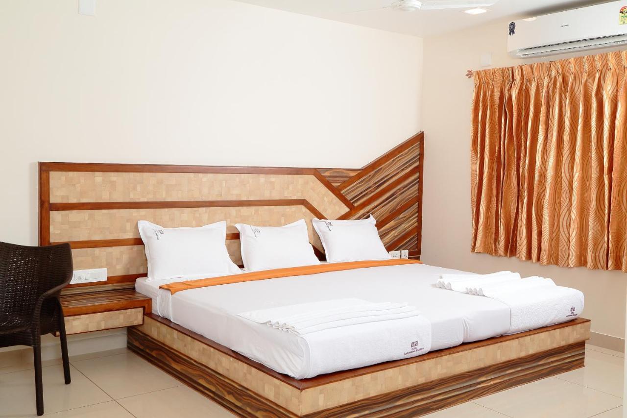 Annai In Saravana Bhavan Fine Stay And Restaurant Веланканні Екстер'єр фото